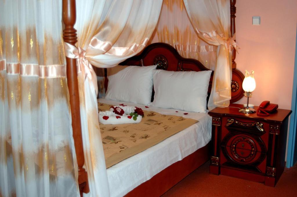 Bato Thermal Hotel Batman Quarto foto