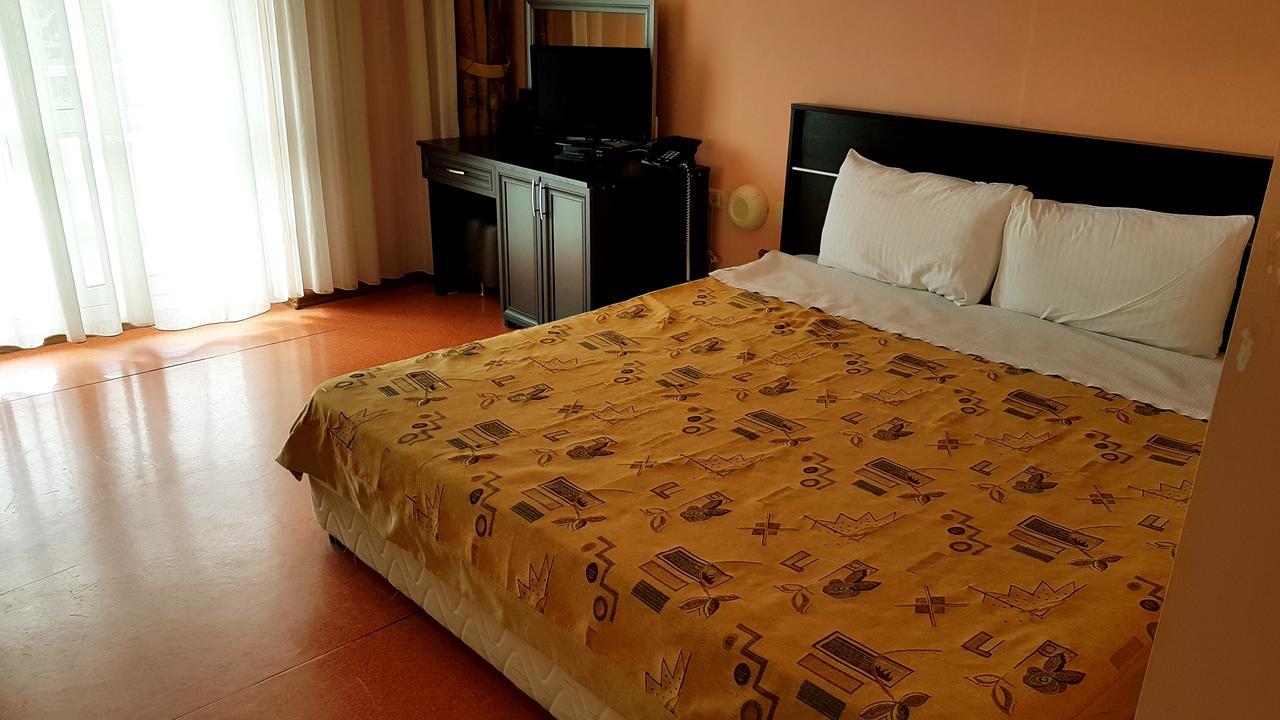 Bato Thermal Hotel Batman Exterior foto